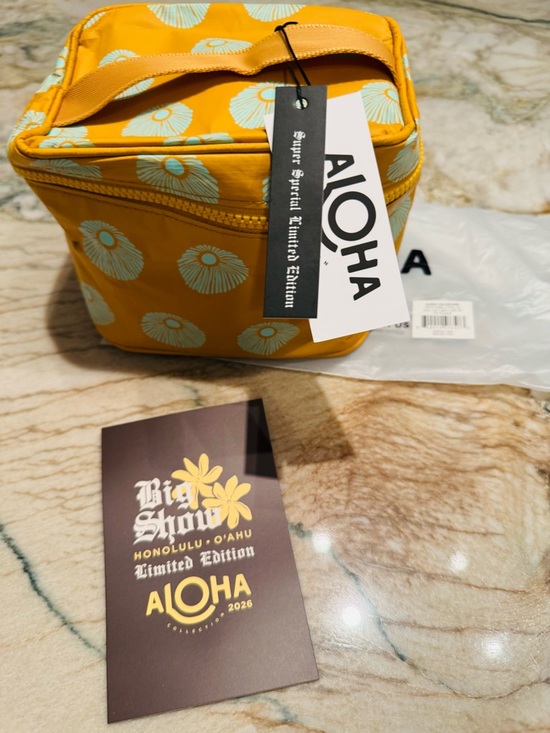 ALOHA Collection Handbags - ALOHA Collection Super Special Limited Edition Opihi Crew Kit from the Big Show